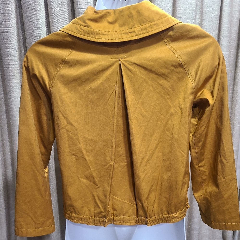 Loft Jacket - Picture 4 of 9